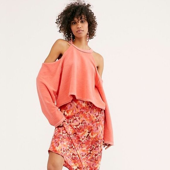 Free People We The Free Hollywood Pullover Sweatshirt Cold Shoulder Coral M - Picture 1 of 10